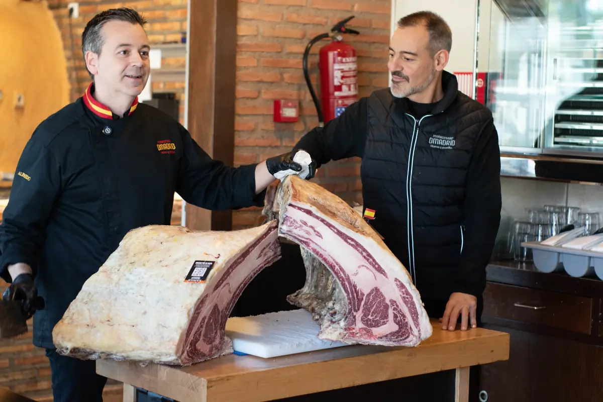Equipo de Asador D'Madrid — cliente de SEO y marketing digital para restaurantes de MasLeads Digital